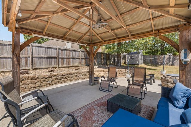 807 Indian Bay Drive, Sherwood, AR 72120