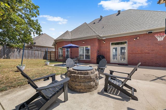 807 Indian Bay Drive, Sherwood, AR 72120