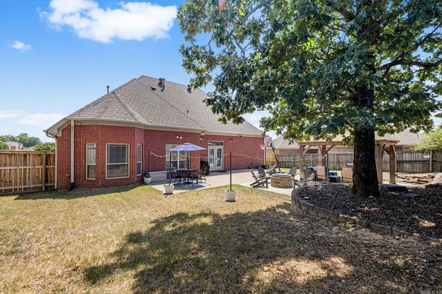 807 Indian Bay Drive, Sherwood, AR 72120