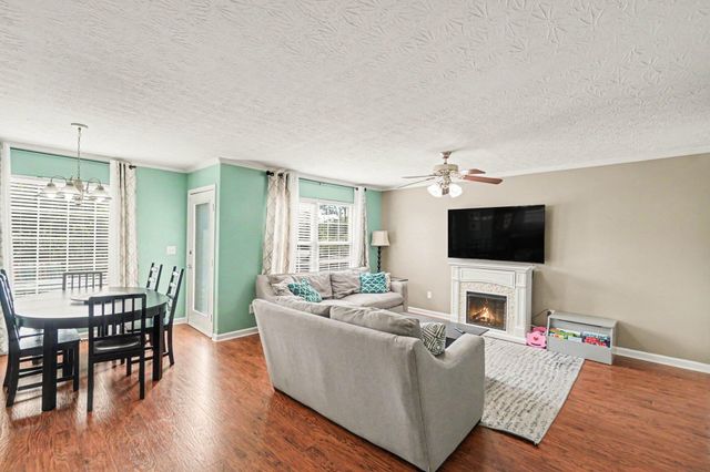 257 Long Branch Lane, Lexington, KY 40511
