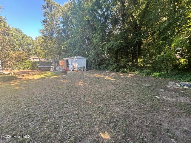 112 Raleigh Road Parkway N, Wilson, NC 27893