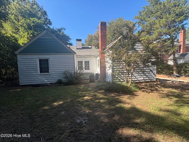 112 Raleigh Road Parkway N, Wilson, NC 27893