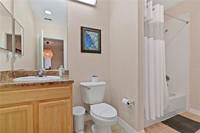 3060 PIRATES RETREAT COURT 302, Kissimmee, FL 34747