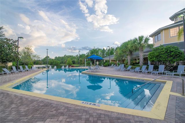 3060 PIRATES RETREAT COURT 302, Kissimmee, FL 34747