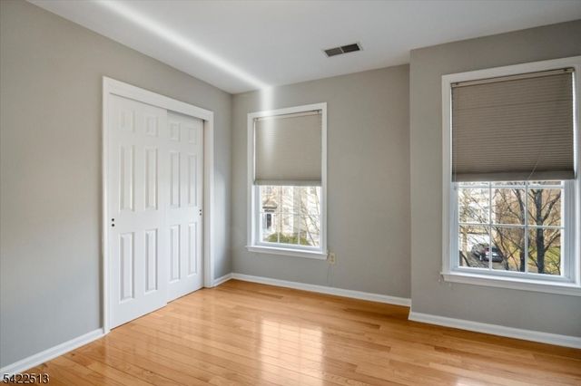 145 Arrowgate Dr, Randolph Twp., NJ 07869