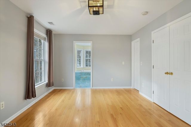 145 Arrowgate Dr, Randolph Twp., NJ 07869