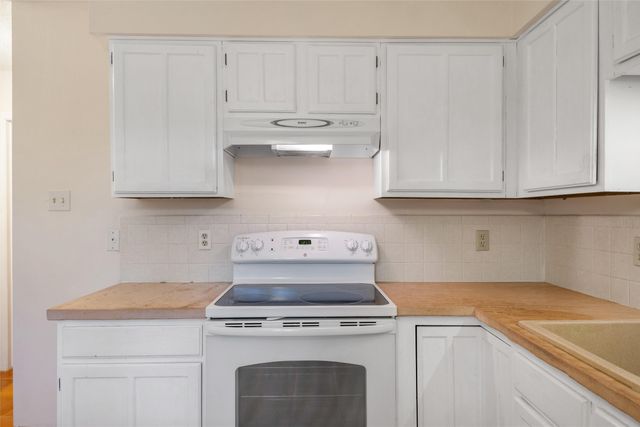 1559 Avenida De Las Americas, Santa Fe, NM 87507