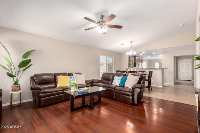 2053 E SADDLEBROOK Court, Gilbert, AZ 85298