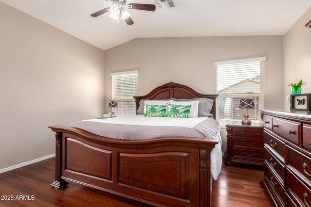 2053 E SADDLEBROOK Court, Gilbert, AZ 85298