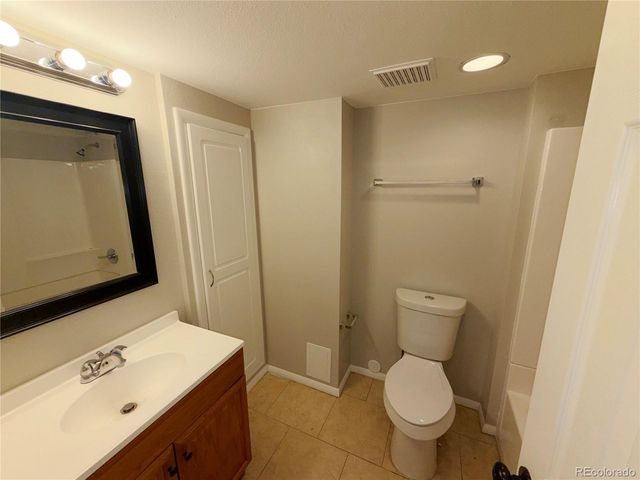 22471 E Princeton Drive, Aurora, CO 80018