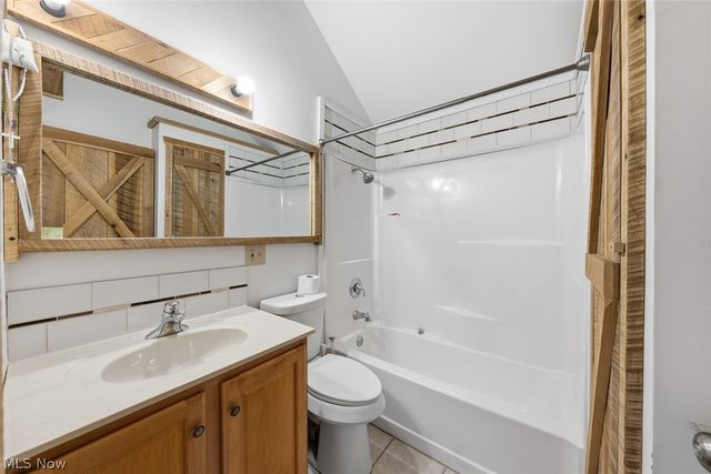 7560 Liberty Road, Solon, OH 44139