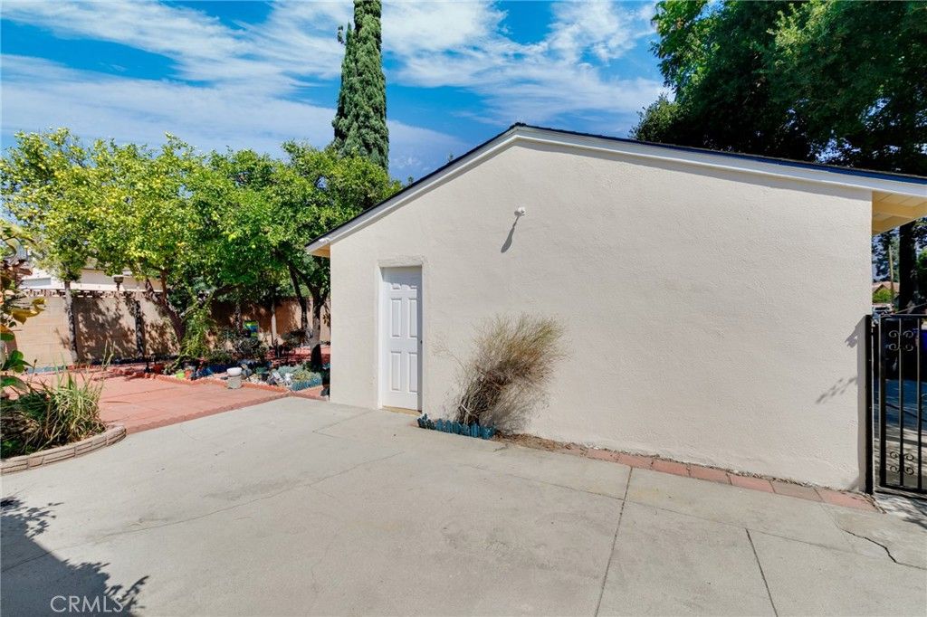 Image 20 of property listing at 8925 Youngdale, San Gabriel, CA 91775
