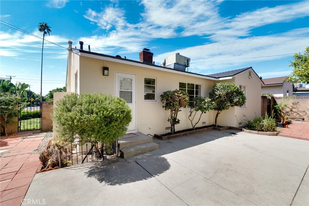 Image 21 of property listing at 8925 Youngdale, San Gabriel, CA 91775