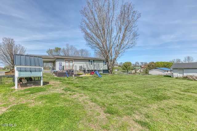797 Muddy Creek Road, Piney Flats, TN 37686