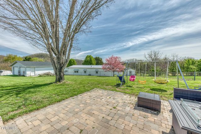 797 Muddy Creek Road, Piney Flats, TN 37686