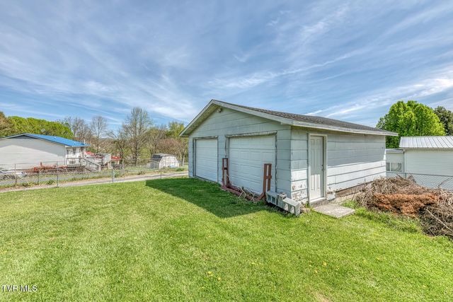 797 Muddy Creek Road, Piney Flats, TN 37686