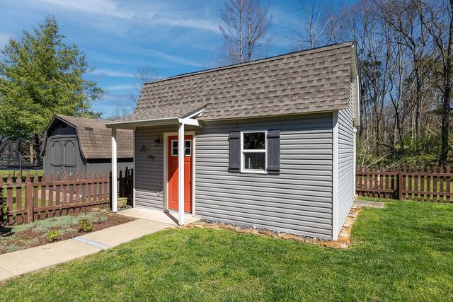 123 Deerview Dr, Columbia, TN 38401