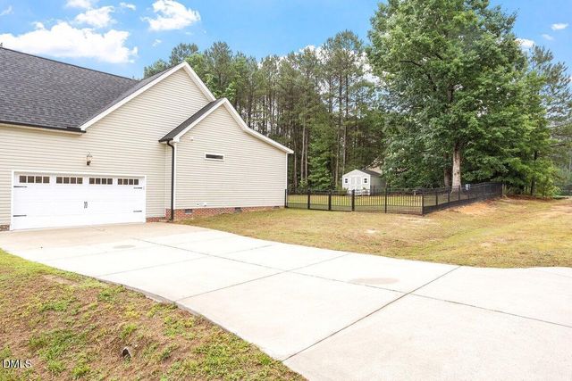120 Dunhill Lane, Louisburg, NC 27549