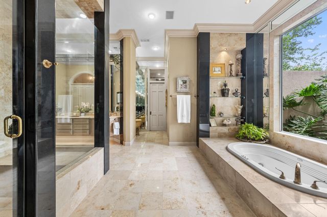 6 Mott Lane, Houston, TX 77024