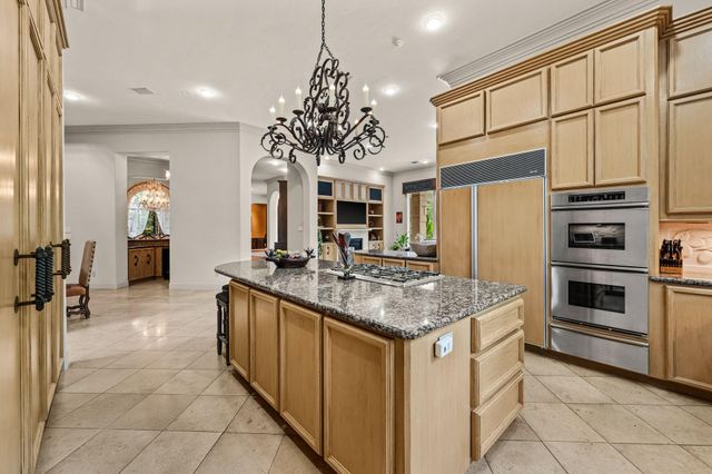6 Mott Lane, Houston, TX 77024