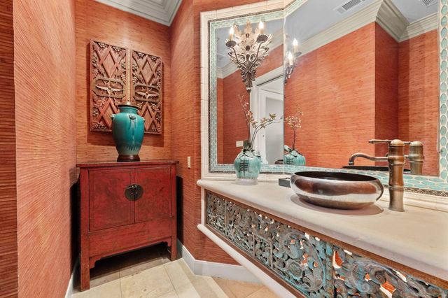 6 Mott Lane, Houston, TX 77024