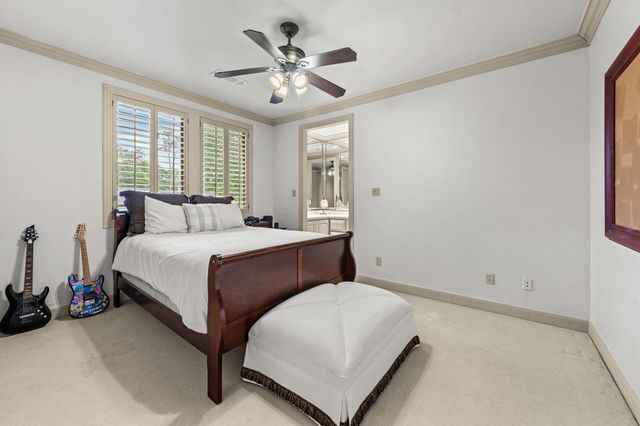 6 Mott Lane, Houston, TX 77024