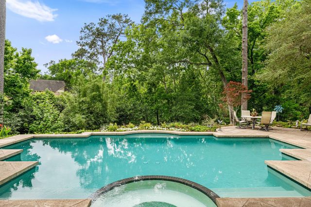 6 Mott Lane, Houston, TX 77024