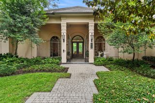 6 Mott Lane, Houston, TX 77024