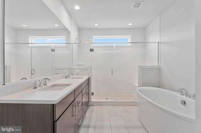 23543 BUCKLAND FARM TER, Ashburn, VA 20148