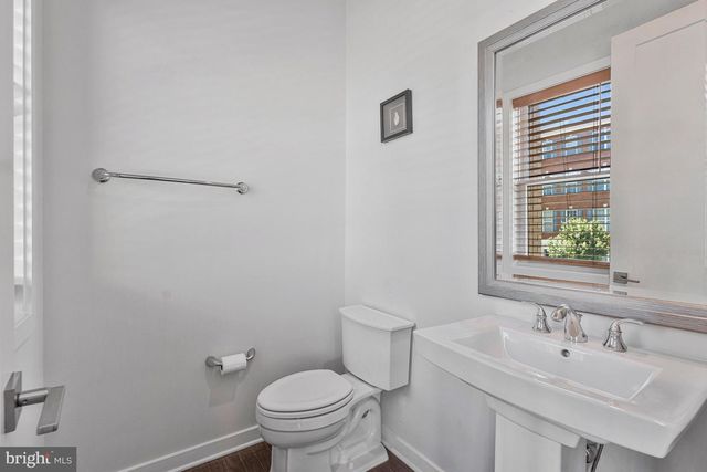 23543 BUCKLAND FARM TER, Ashburn, VA 20148