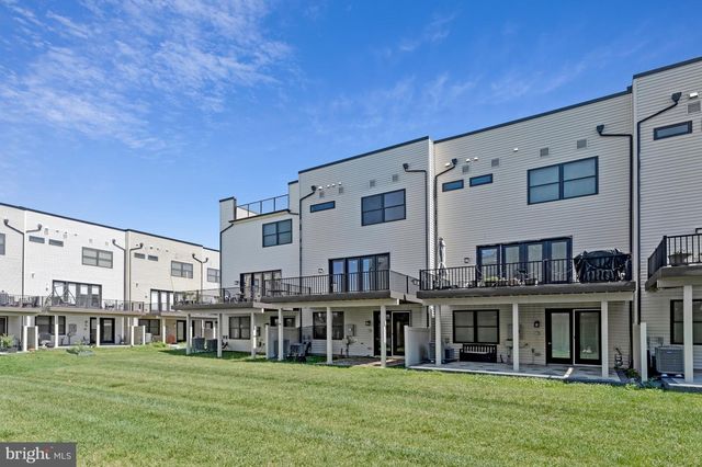 23543 BUCKLAND FARM TER, Ashburn, VA 20148