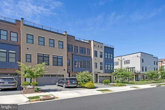 23543 BUCKLAND FARM TER, Ashburn, VA 20148