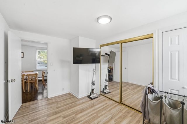 60 Westervelt Pl, Lodi Boro, NJ 07644