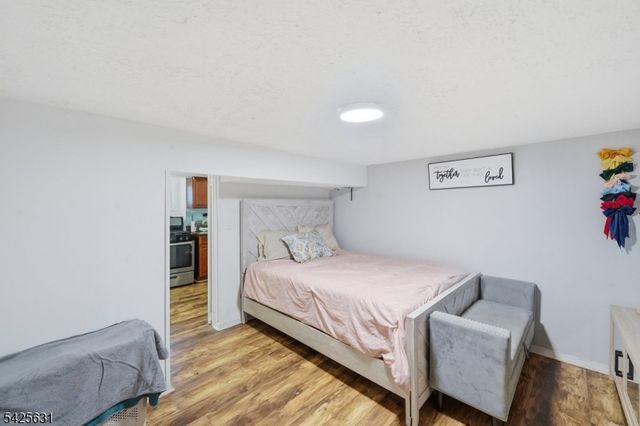 60 Westervelt Pl, Lodi Boro, NJ 07644