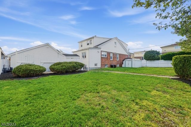 60 Westervelt Pl, Lodi Boro, NJ 07644