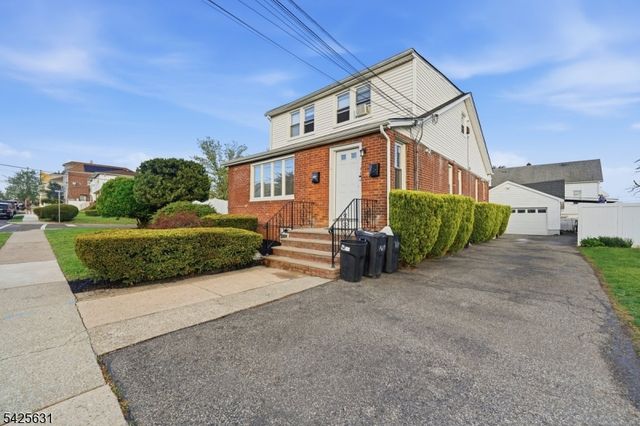 60 Westervelt Pl, Lodi Boro, NJ 07644