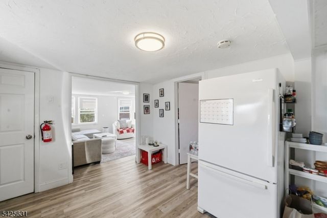 60 Westervelt Pl, Lodi Boro, NJ 07644