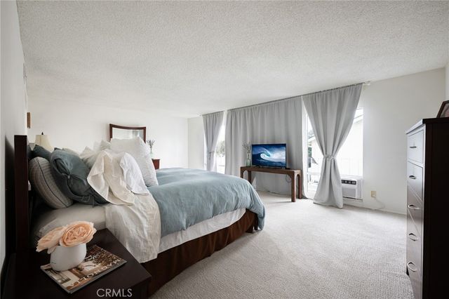 22741 Islamare Lane, Lake Forest, CA 92630