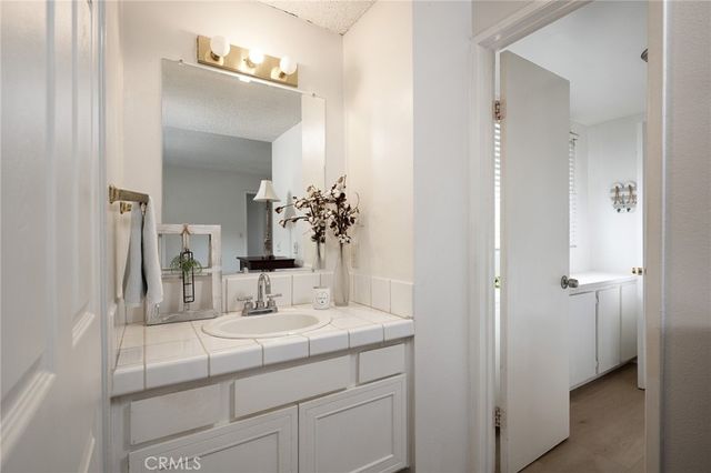 22741 Islamare Lane, Lake Forest, CA 92630