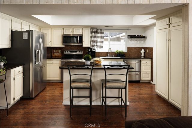 22741 Islamare Lane, Lake Forest, CA 92630