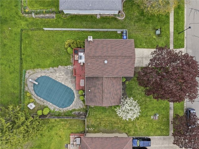 34 North Windmill Road, West Seneca, NY 14218