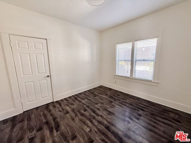 3871 S Hobart Boulevard, Los Angeles, CA 90062