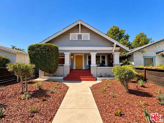 3871 S Hobart Boulevard, Los Angeles, CA 90062