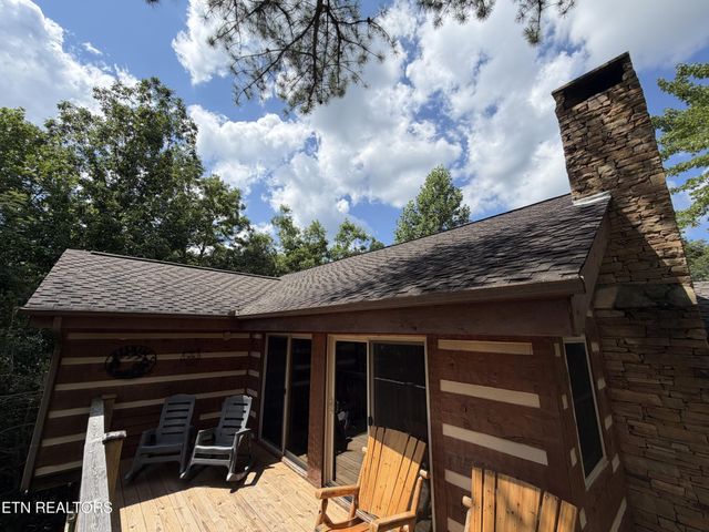 317 Matterhorn Drive, Gatlinburg, TN 37738