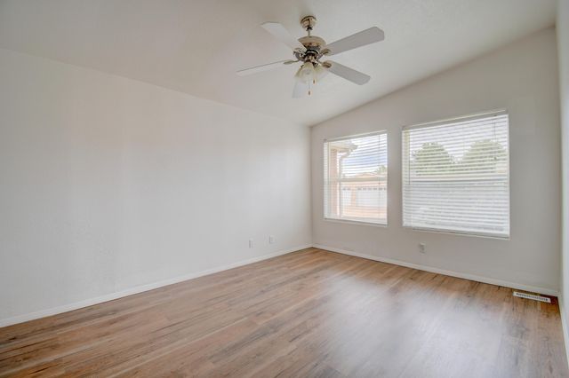 242 Sunrise Bluffs Drive, Belen, NM 87002