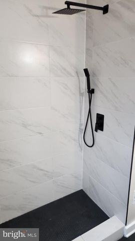 4803 BASS PL SE, Washington, DC 20019