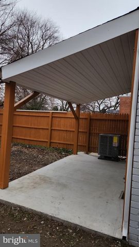 4803 BASS PL SE, Washington, DC 20019