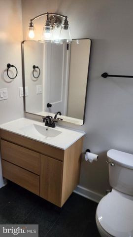 4803 BASS PL SE, Washington, DC 20019