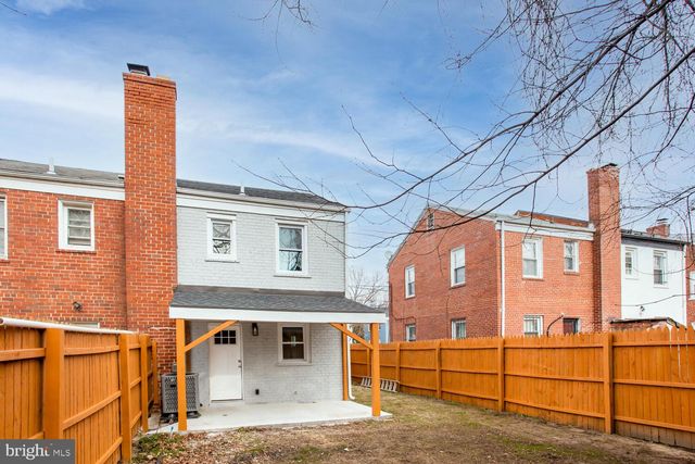 4803 BASS PL SE, Washington, DC 20019