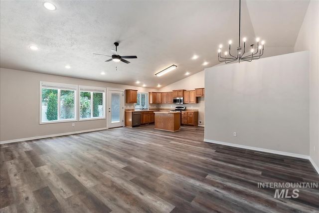 4520 E Concord Way, Nampa, ID 83686